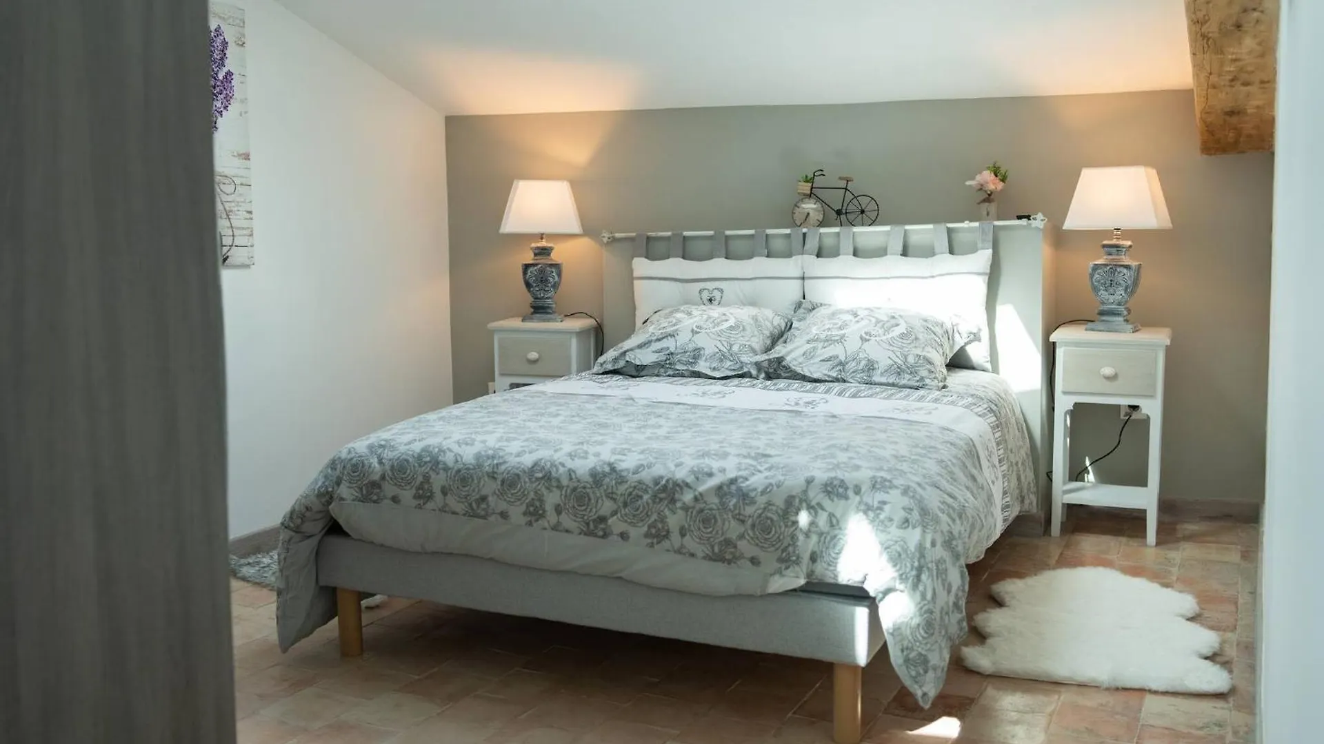 Le Lavandin Classe 3 Etoiles Riez France