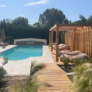  Hébergement de vacances Sous Les Etoiles En Provence, Les Bambous